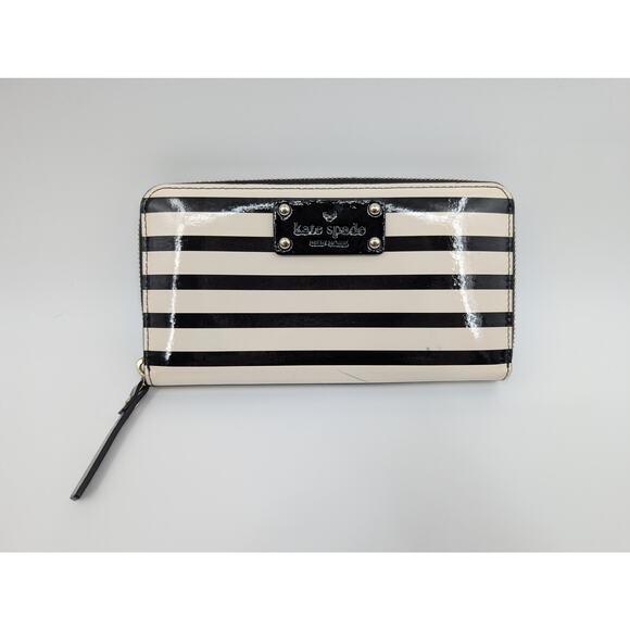 Kate Spade New York Women's Patent Leather Black and White Stiped Wallet - Picture 1 of 7